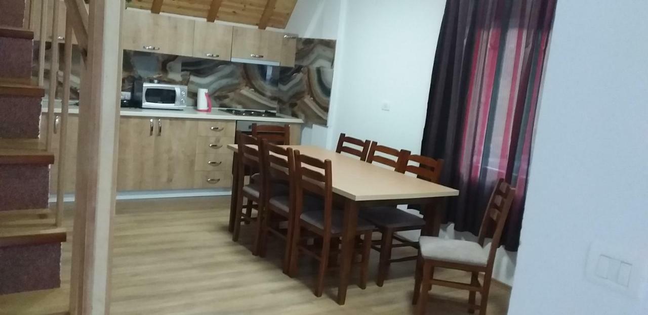 Aparthotel Bujtinat e lugines Valbona Camera foto